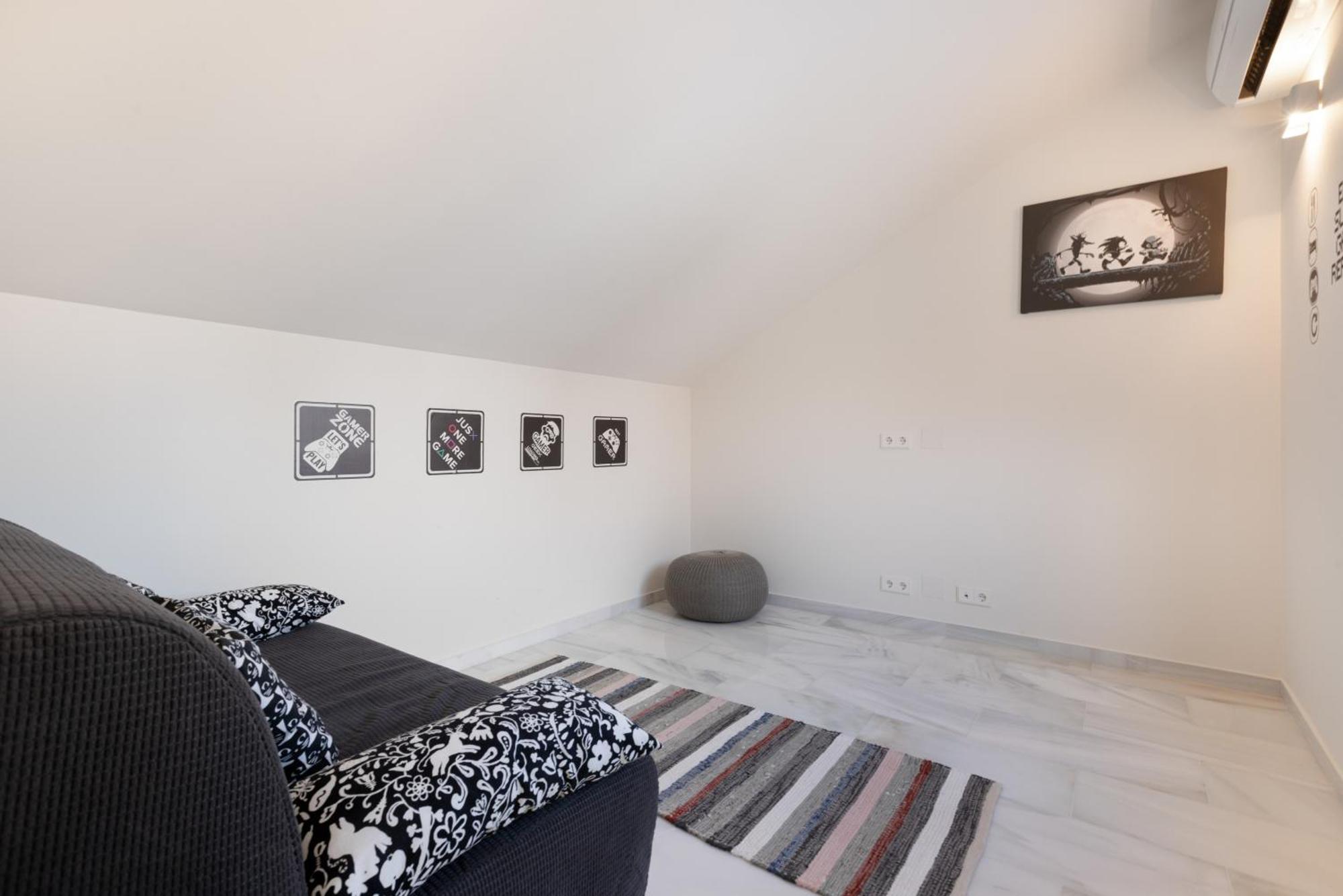 Luxurious And Modern Family Malaga
