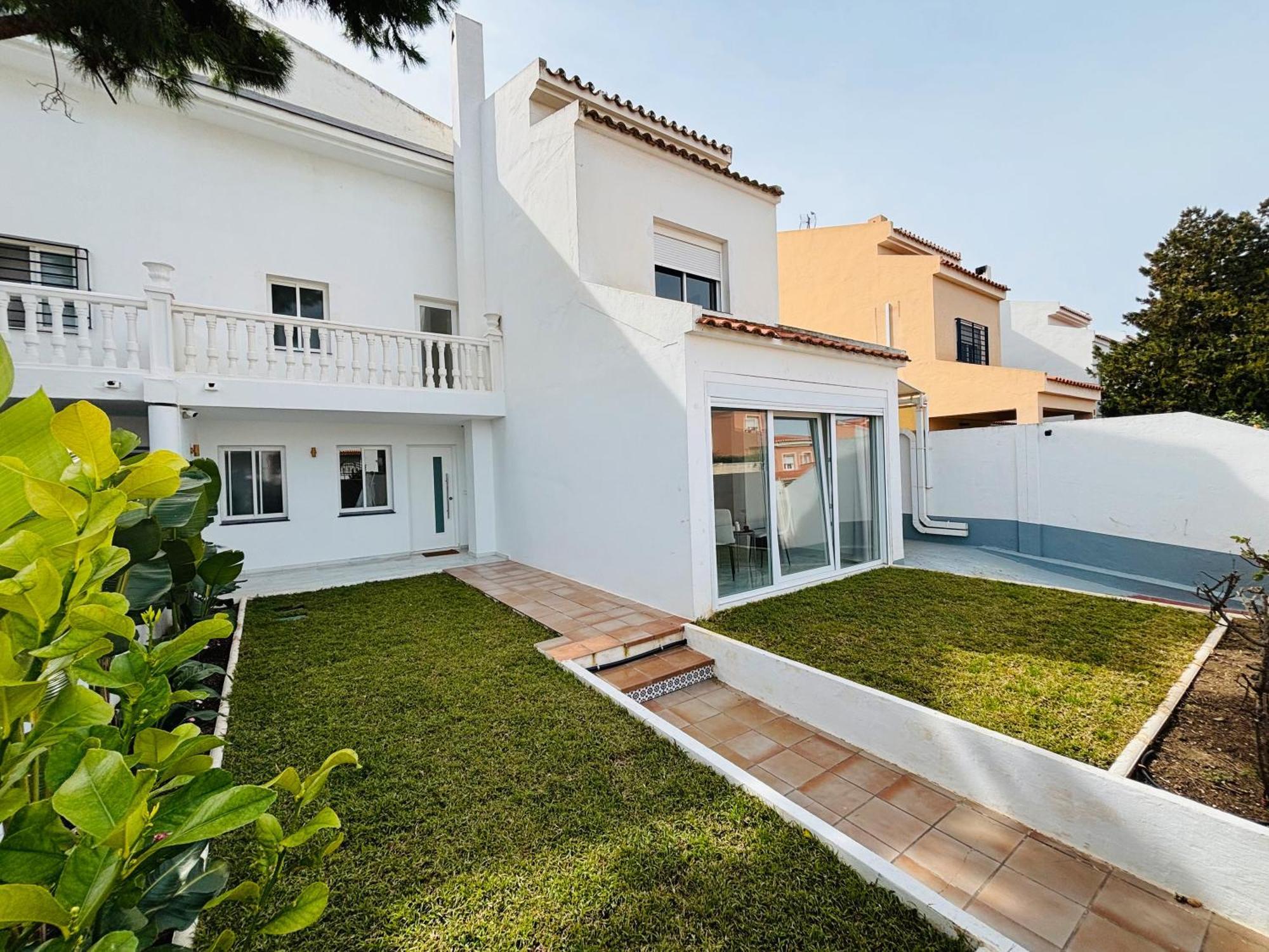 Luxurious And Modern Family Malaga